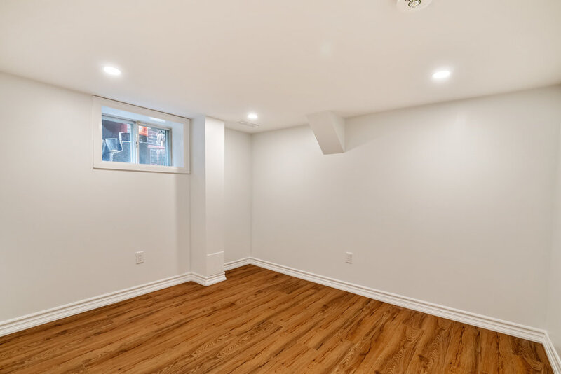 20 Proctor Blvd.