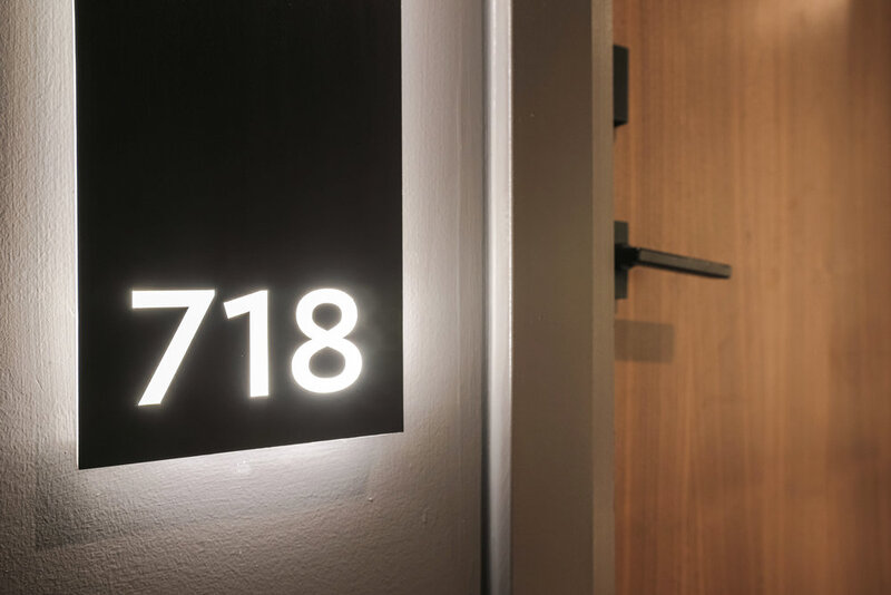 #718-121 #8 Highway