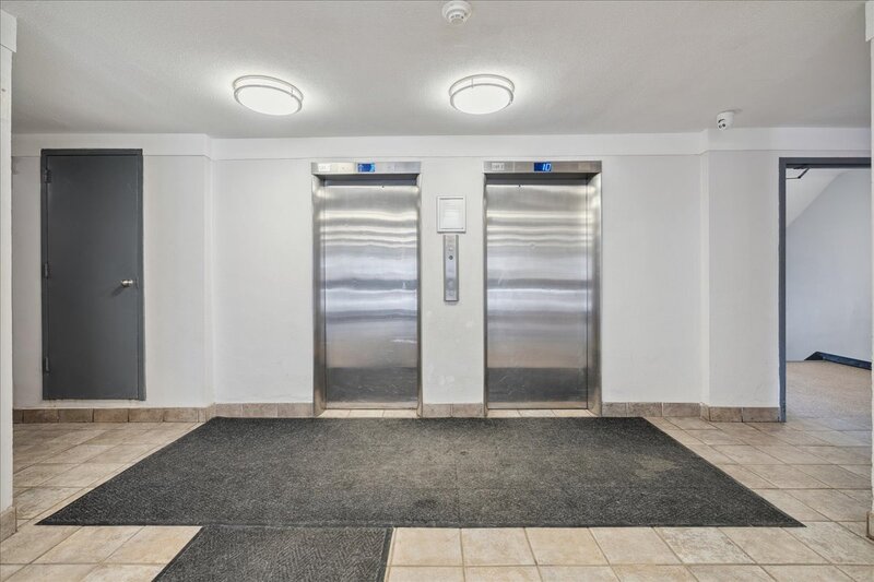 #1004-15 Nicklaus Dr.