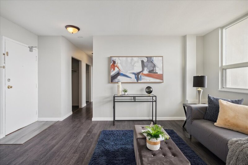 #1004-15 Nicklaus Dr.