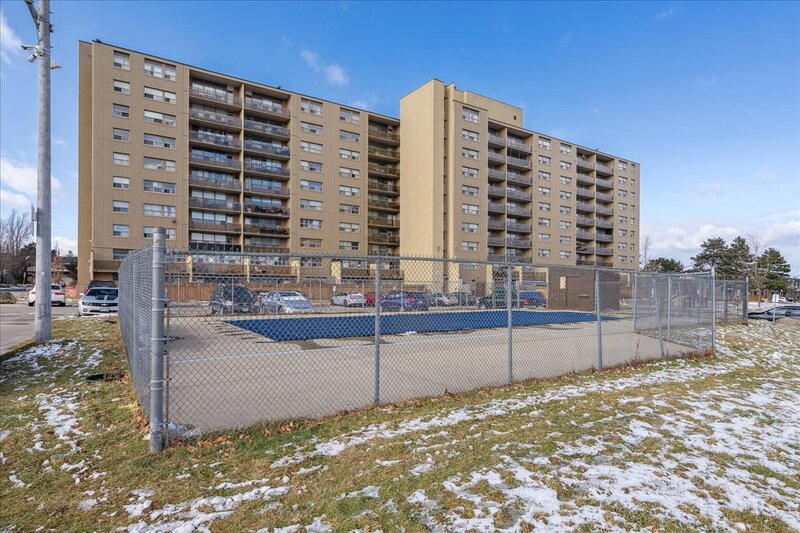 #1004-15 Nicklaus Dr.