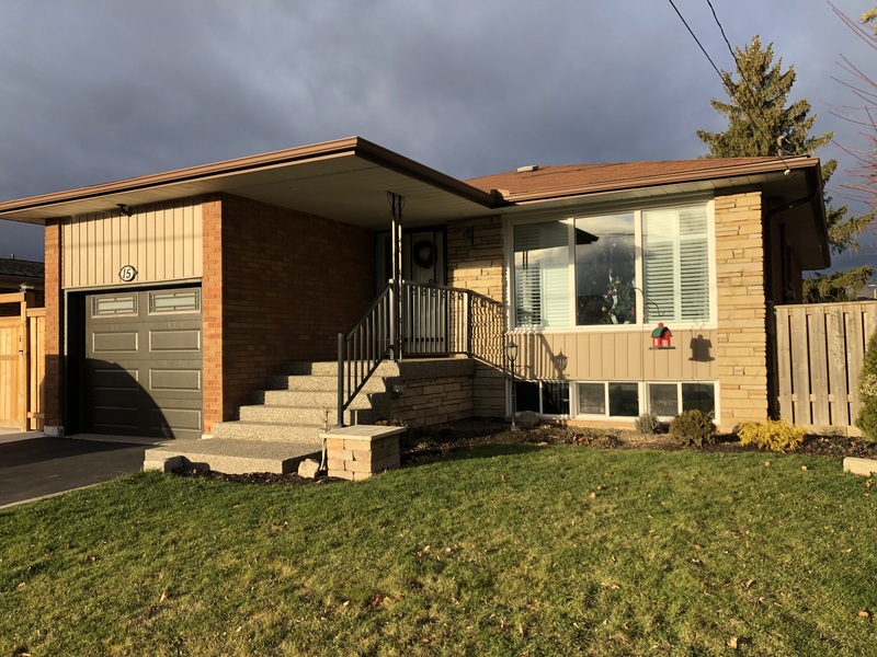 15 Purdy Cres.