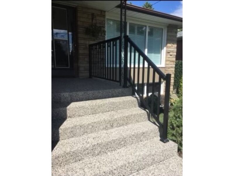 15 Purdy Cres.