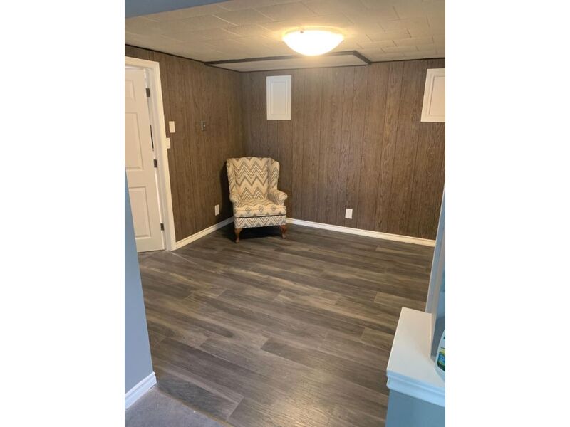 15 Purdy Cres.