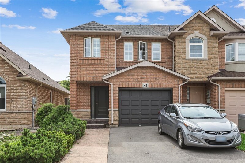 15 Purdy Cres.