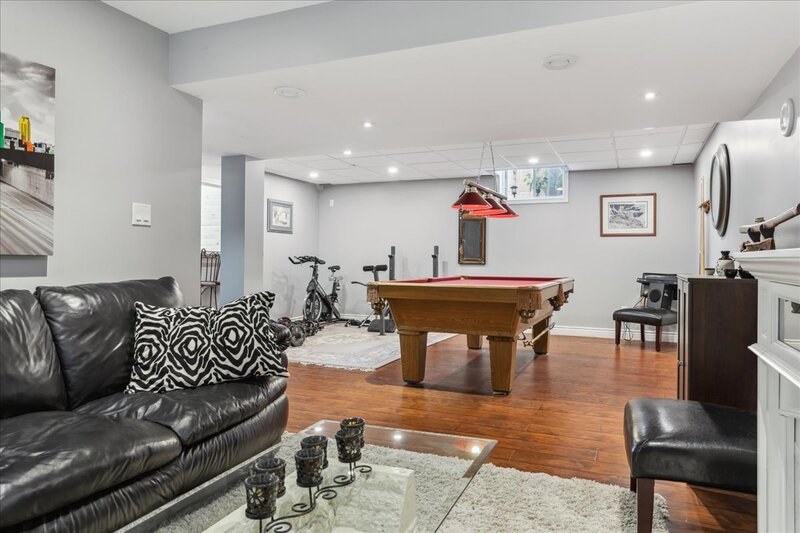 222 Eagleglen Way