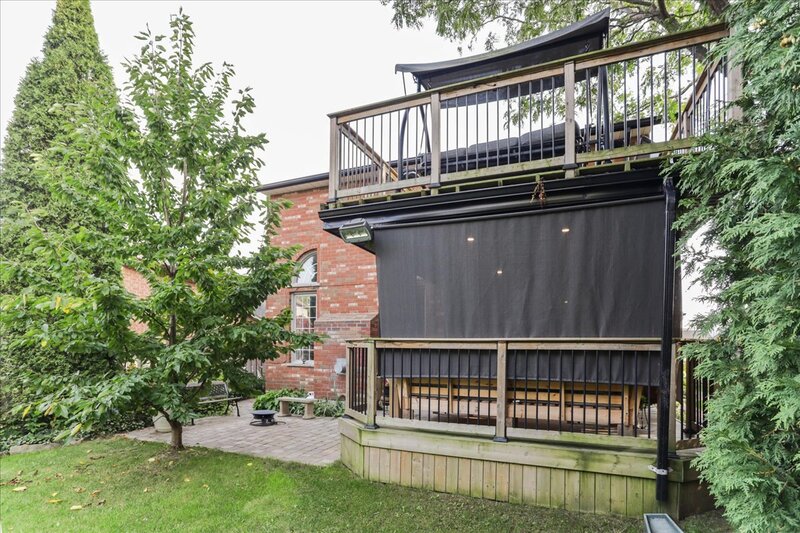 222 Eagleglen Way