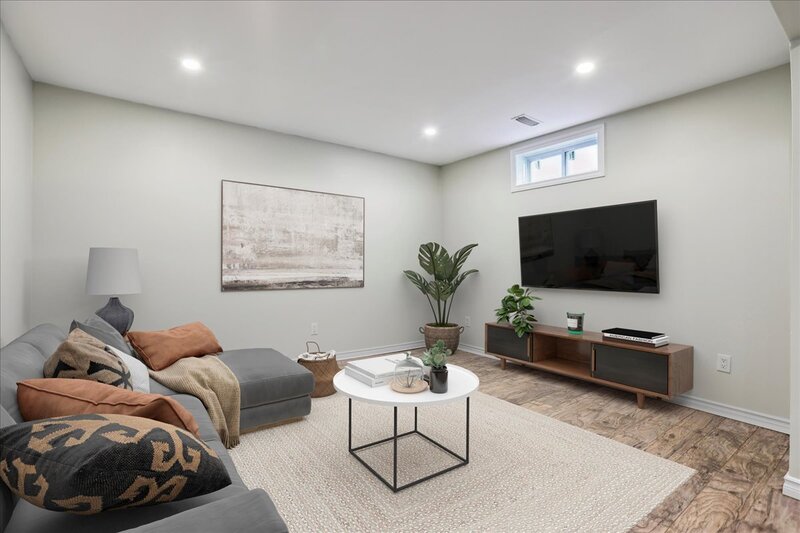52 Nicosia Dr