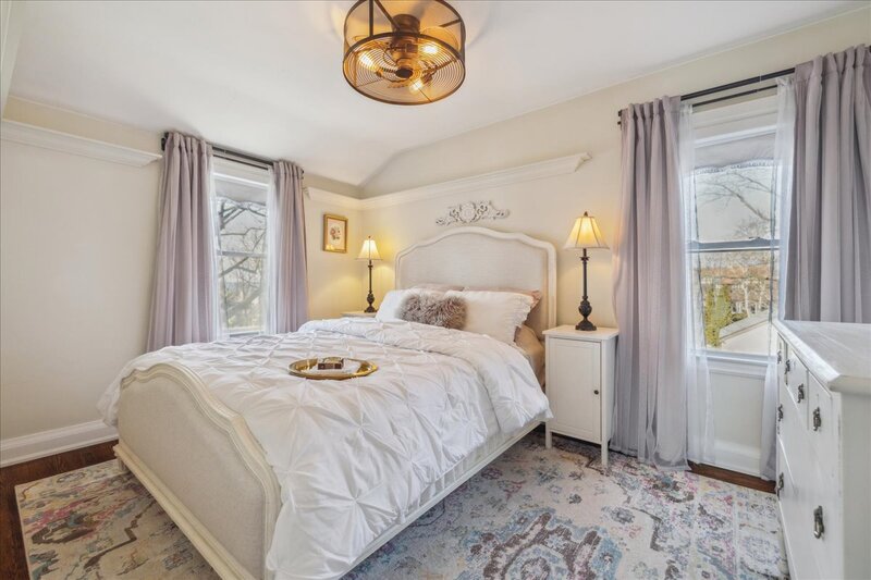 1 Alpine Ave, Hamilton