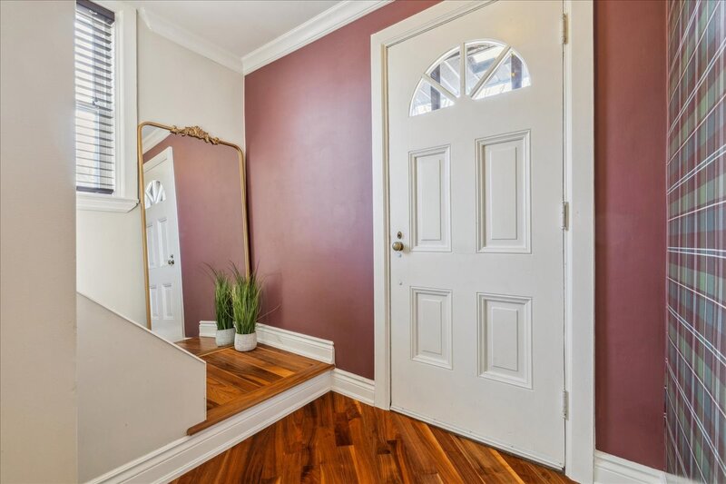 1 Alpine Ave, Hamilton