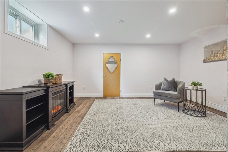 1 Alpine Ave, Hamilton