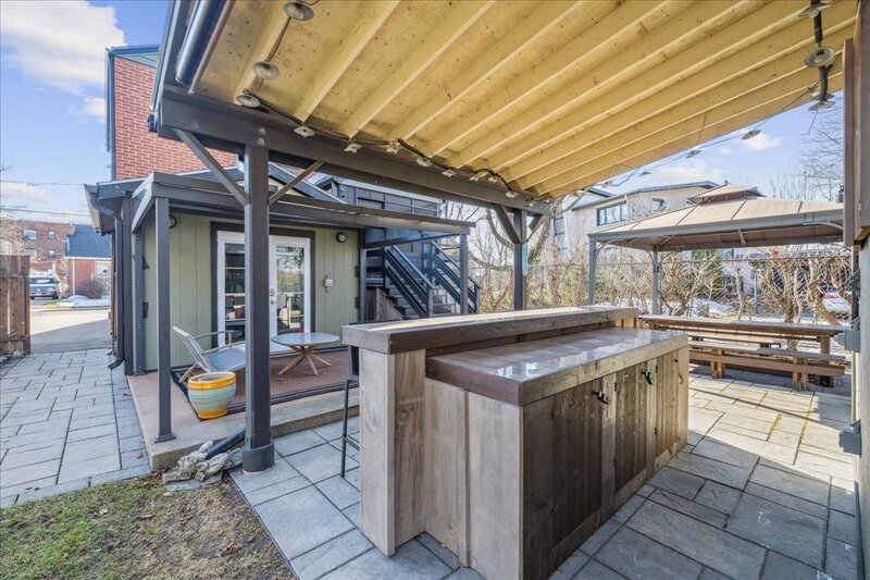 1 Alpine Ave, Hamilton