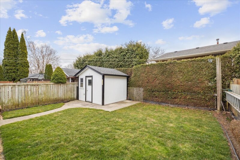 4 Glengrove Ave, Grimsby