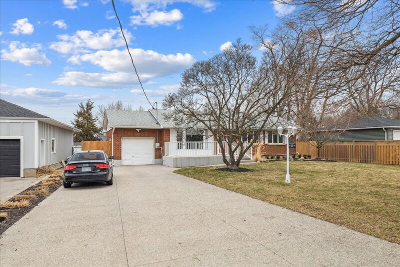 5 Juliana Cres, St. Catharines