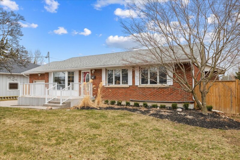 5 Juliana Cres, St. Catharines