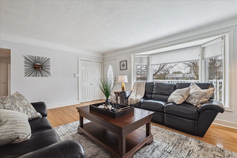 5 Juliana Cres, St. Catharines