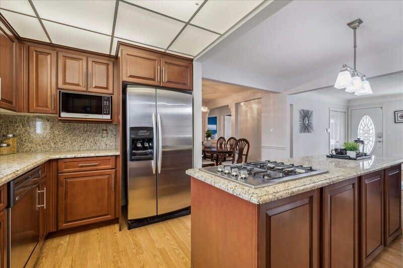 5 Juliana Cres, St. Catharines