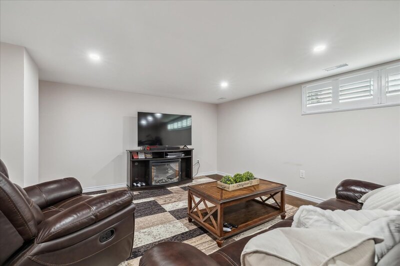 5 Juliana Cres, St. Catharines