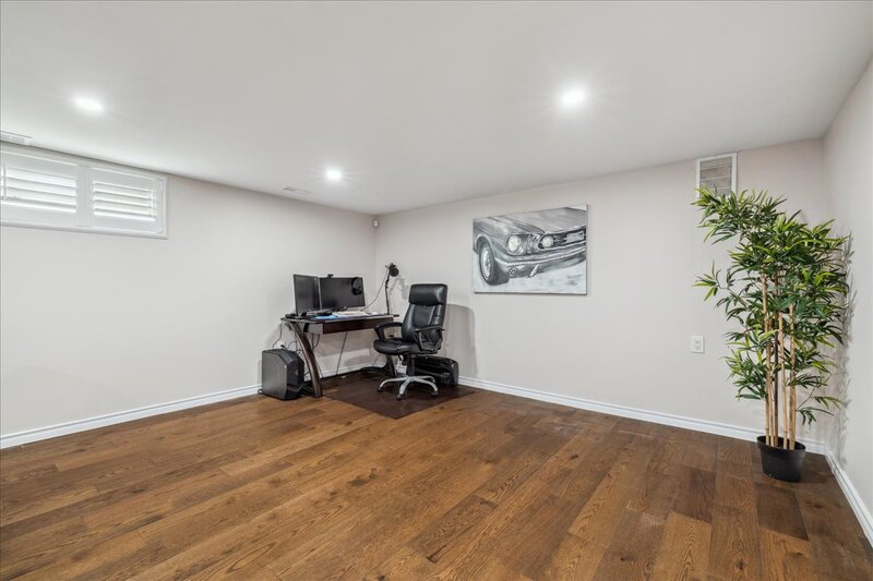 5 Juliana Cres, St. Catharines