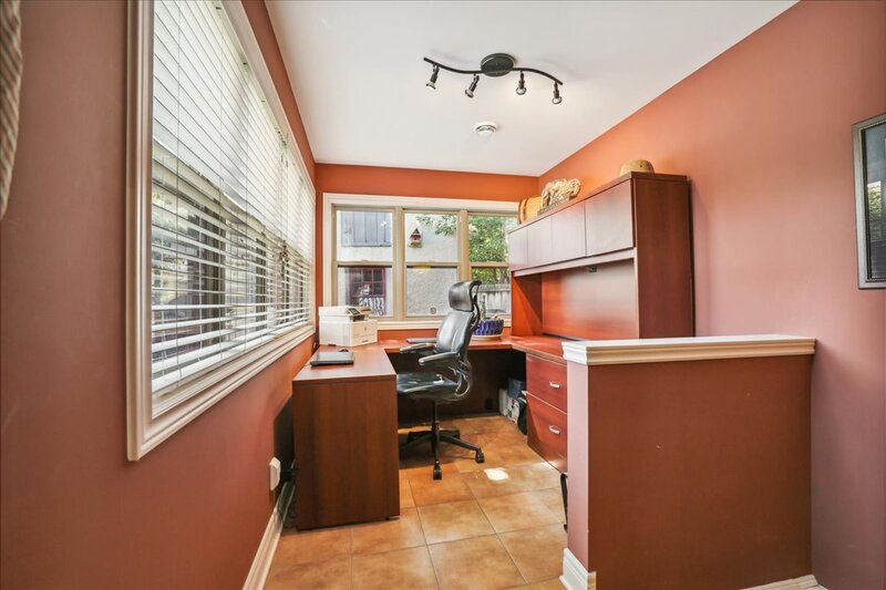 65 Queen St. Catharines 