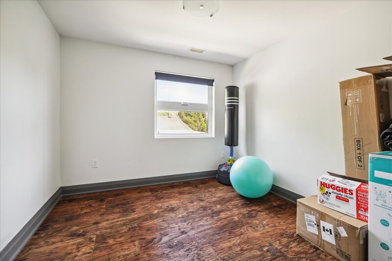 65 Queen St. Catharines 