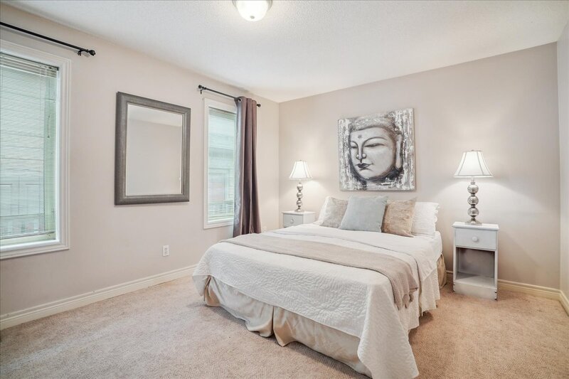 73 Colonial Cres.