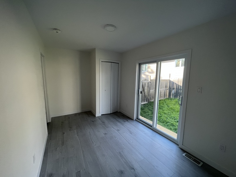 6316 Montrose Rd, Niagara Falls