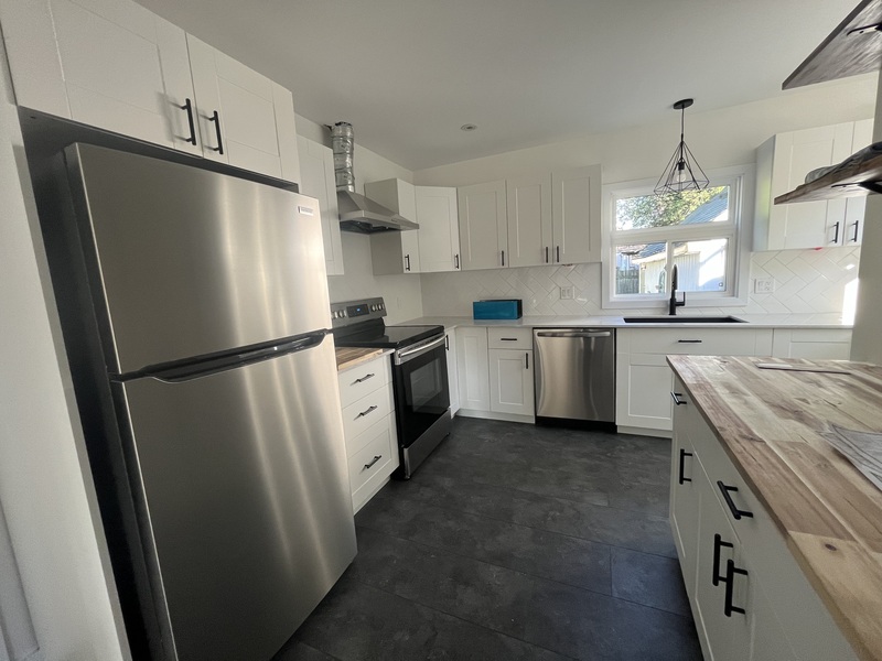 6316 Montrose Rd, Niagara Falls