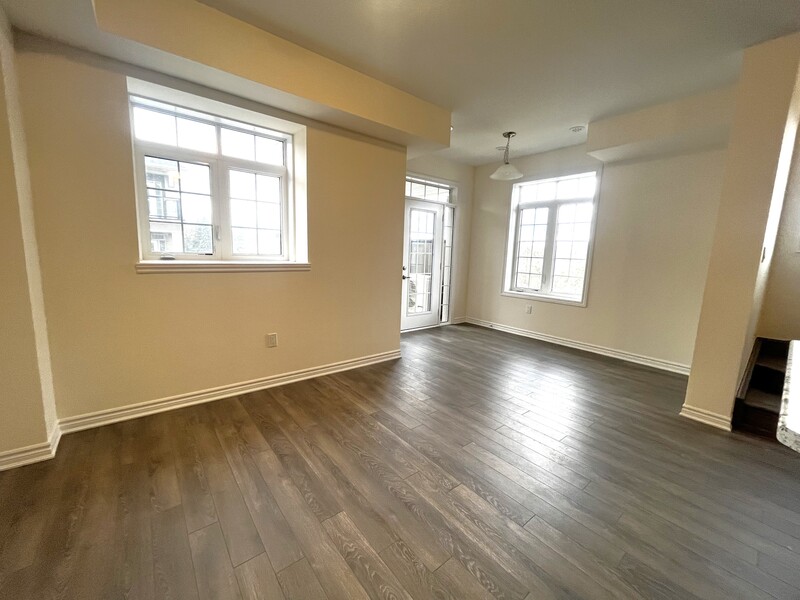#40-305 Garner Rd W, Ancaster