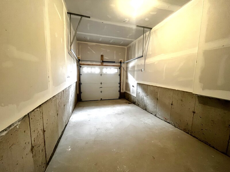 #40-305 Garner Rd W, Ancaster