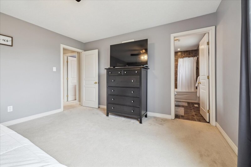 119 Great Oak Trail