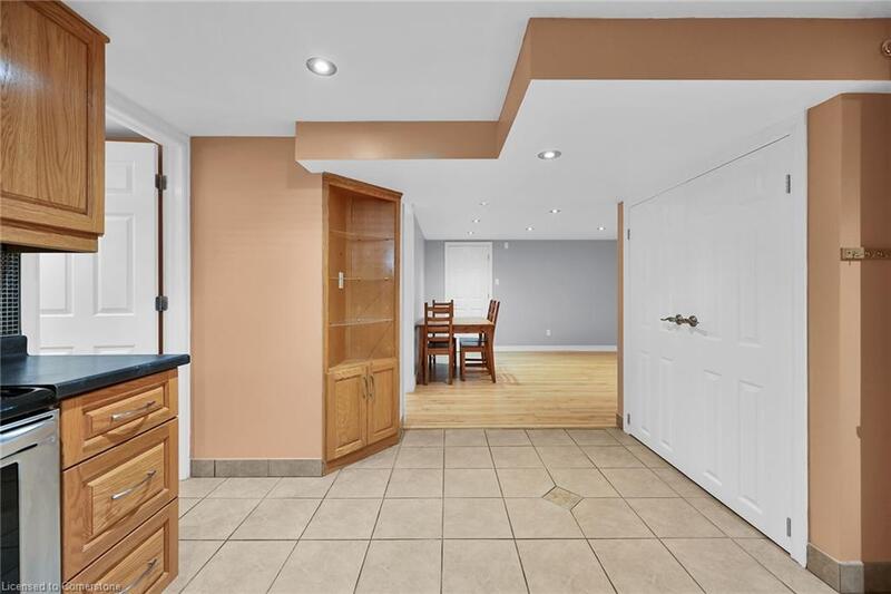 221B Gray Rd, Stoney Creek