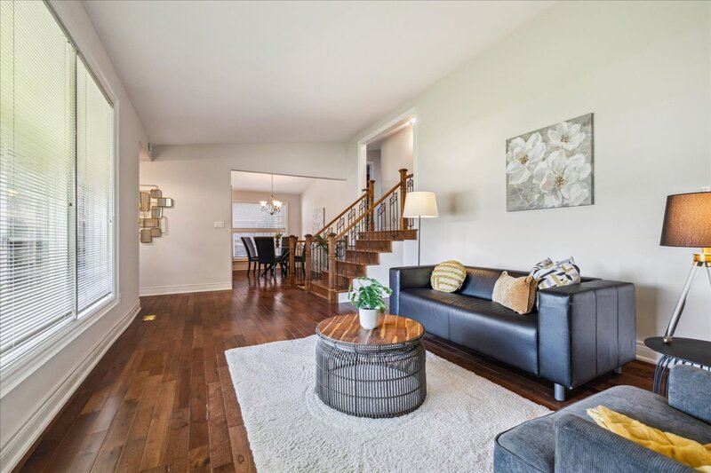 108 Nash Rd S, Hamilton