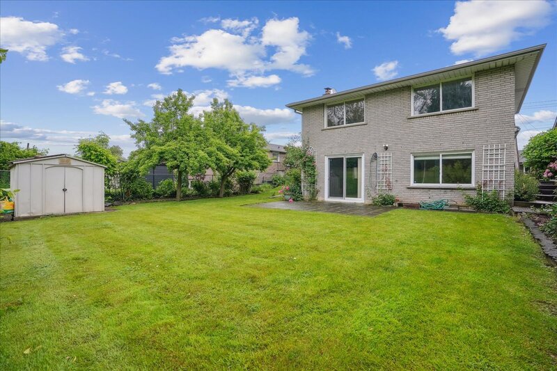 122 Glen Castle Dr, Hamilton