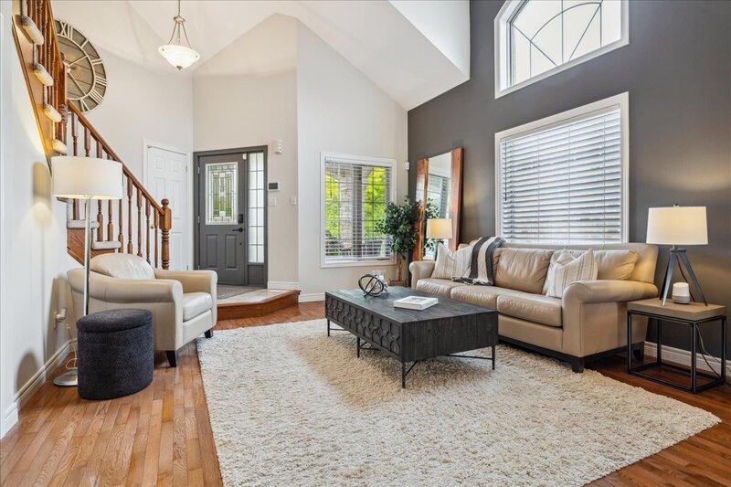 51 Napa Ln, Stoney Creek