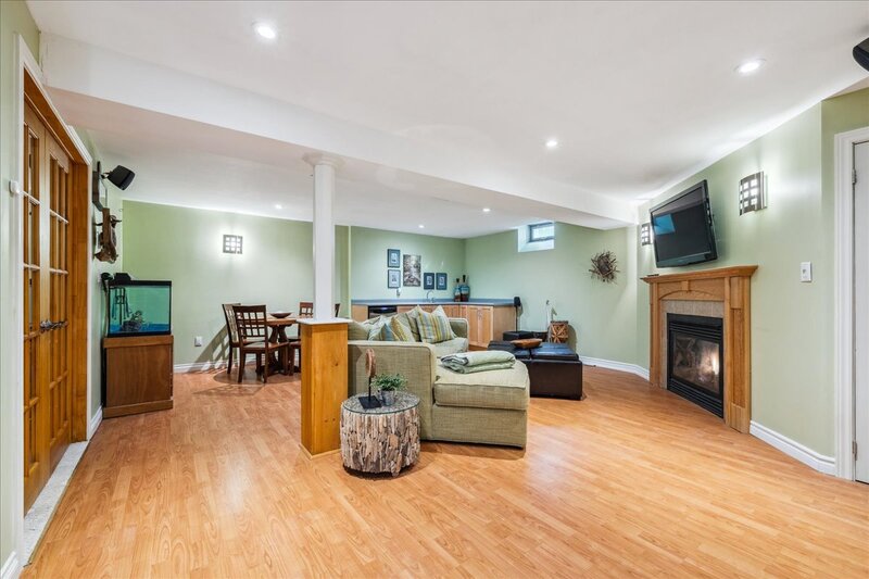 51 Napa Ln, Stoney Creek