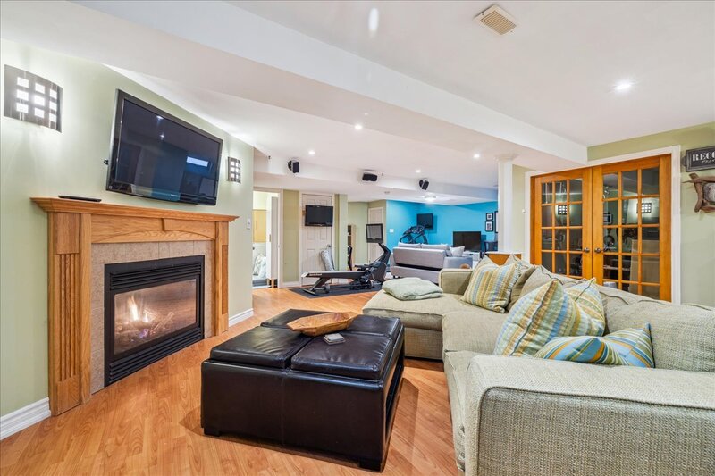 51 Napa Ln, Stoney Creek