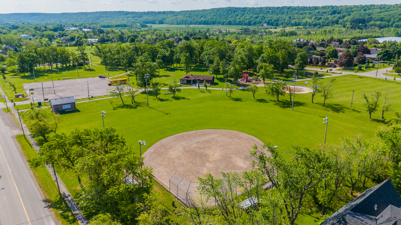 32 Sonoma Ln, Stoney Creek