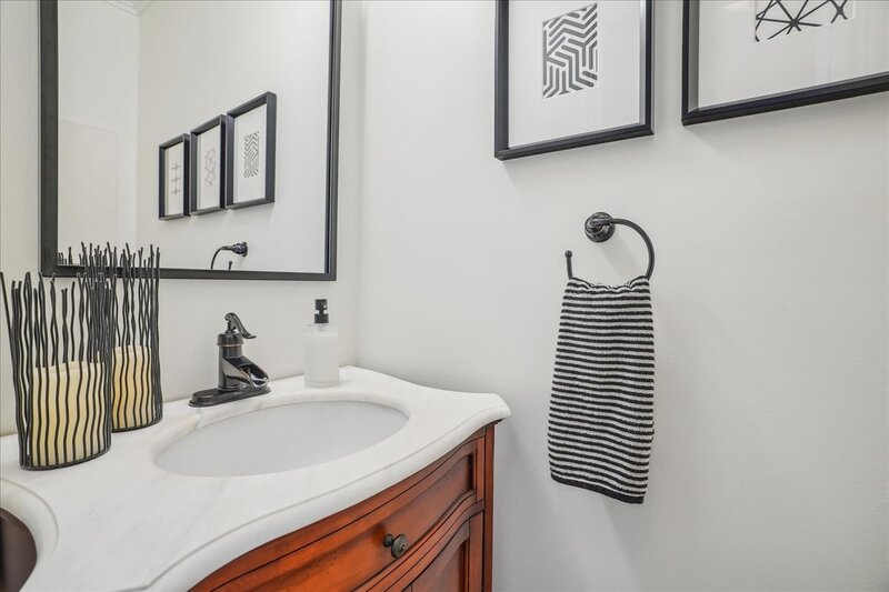 2328 Woodfield Rd, Oakville