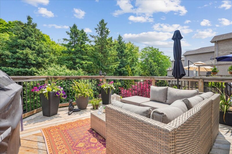 2328 Woodfield Rd, Oakville