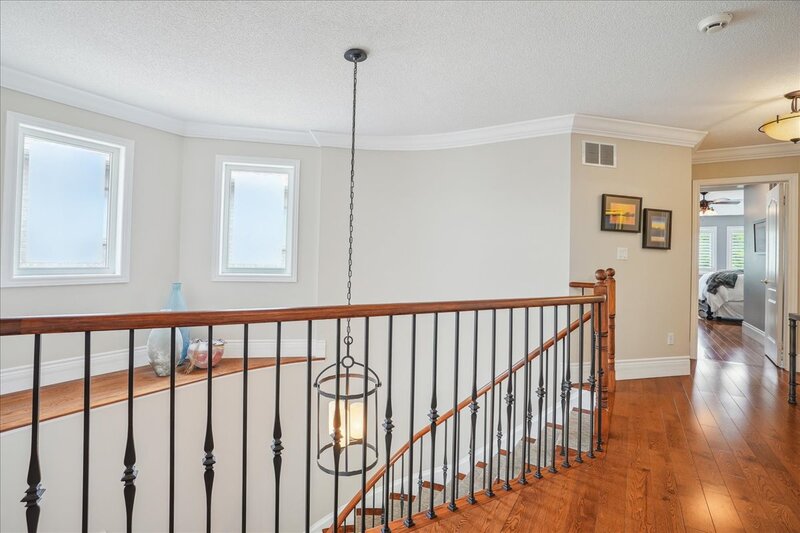 2328 Woodfield Rd, Oakville