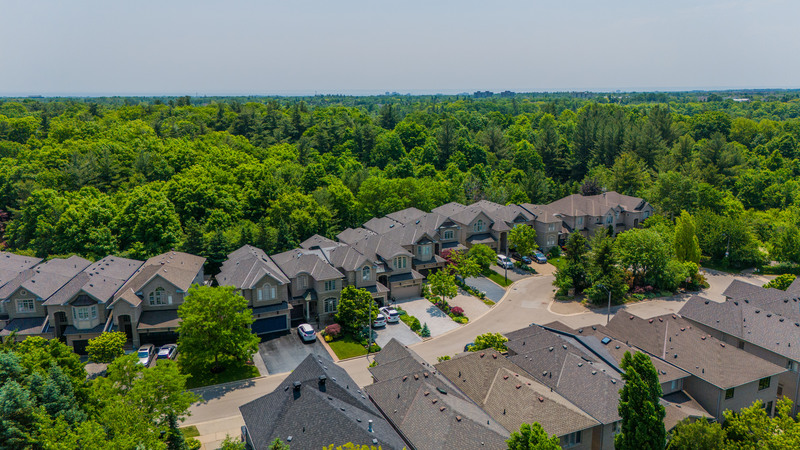 2328 Woodfield Rd, Oakville