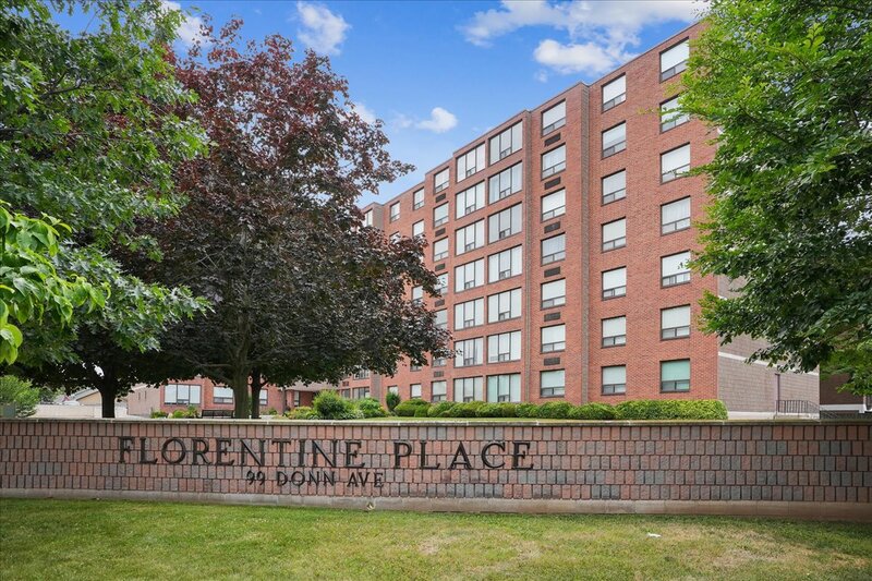 #602-99 Donn Ave.