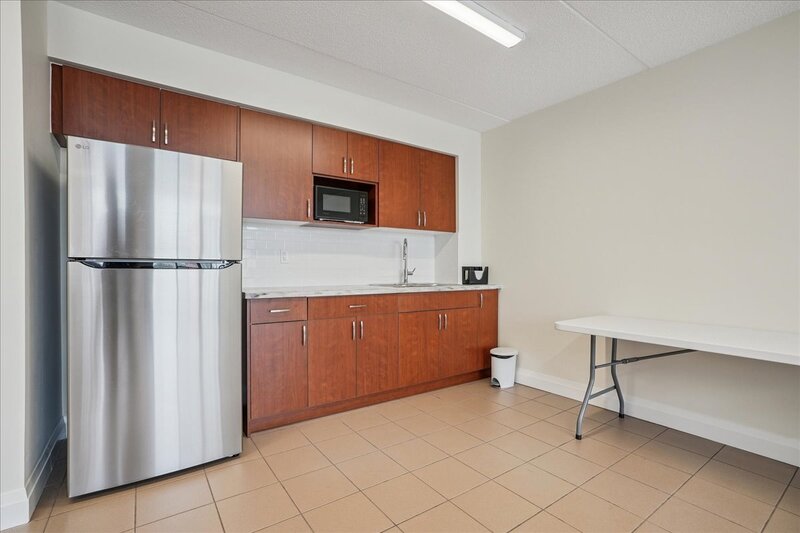 #602-99 Donn Ave.