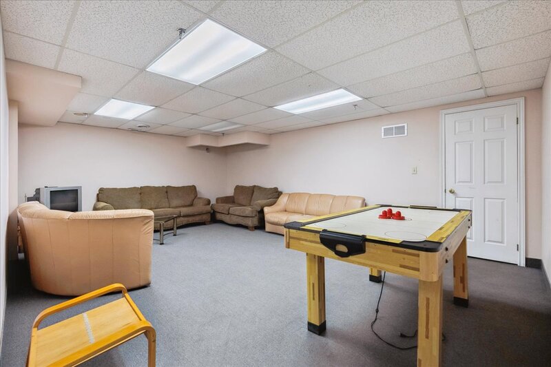 #602-99 Donn Ave.