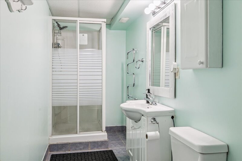 22 Merritt Cres, Grimsby
