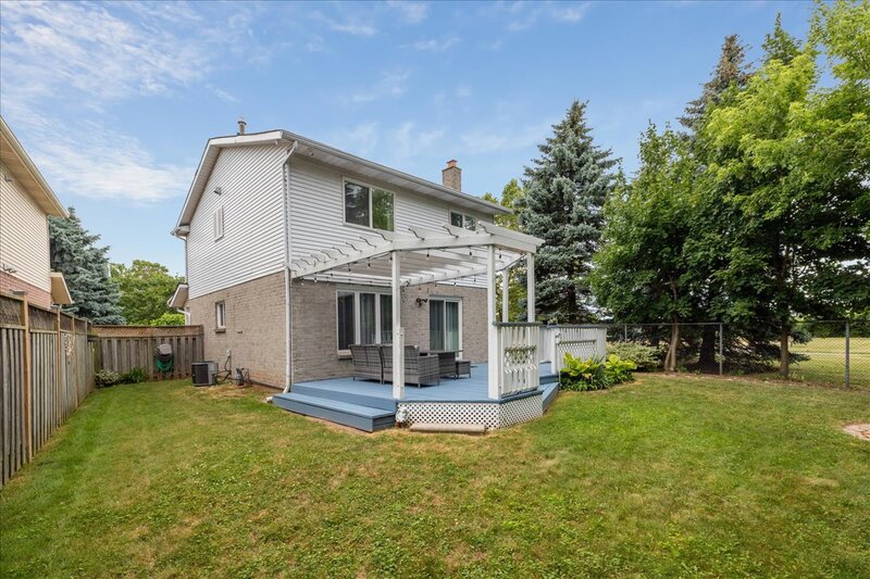 22 Merritt Cres, Grimsby