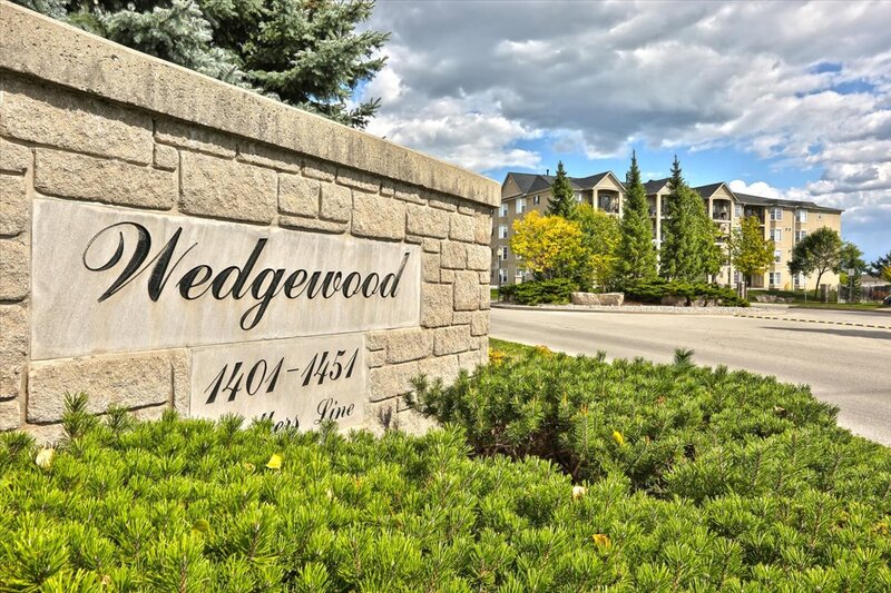 108 Nash Rd S, Hamilton