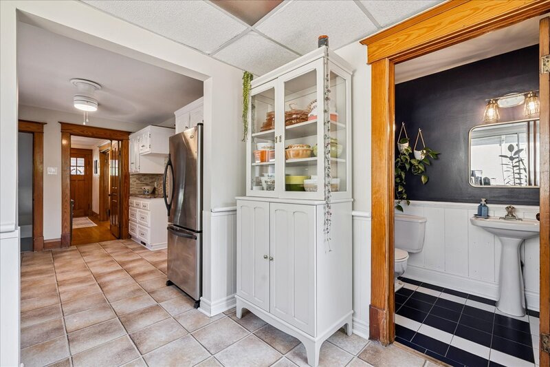 9 Albert St, St. Catharines