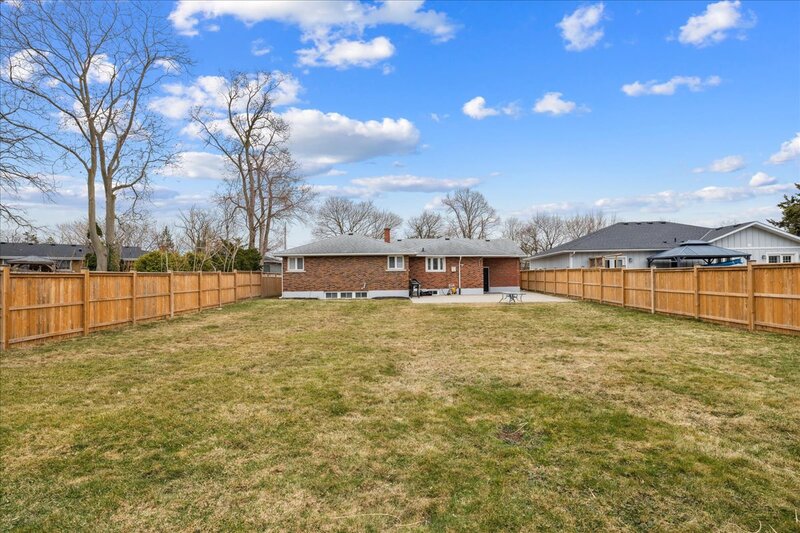 5 Juliana Cres, St. Catharines